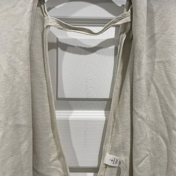 Lululemon Free To Coast Poncho Wrap Sweater Heathered Dove Gray Cream Women’s OS - Picture 8 of 12